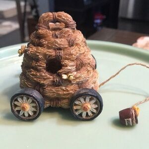 Charming Brown Beehive Wagon Decor
